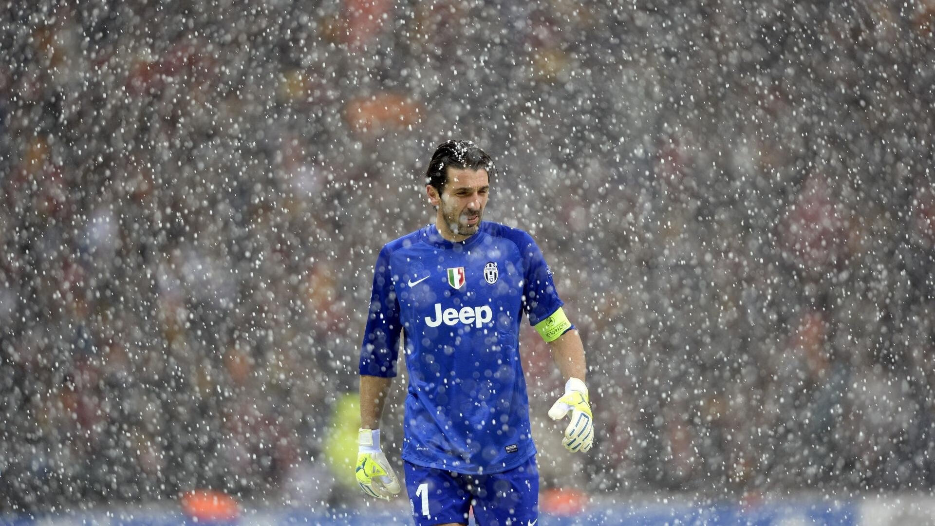 英超裁判员使用语义分析助力语境判罚一致性,英超联赛裁判