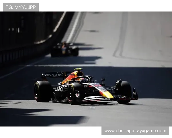 拉塞尔强攻高速弯道，硬刚维斯塔潘